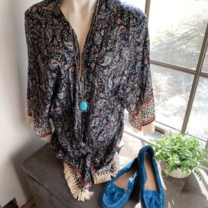 Kori light kimono with beautiful design